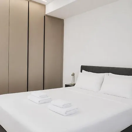 アパート Modern 1 Bedroom With Balcony In ニコシア